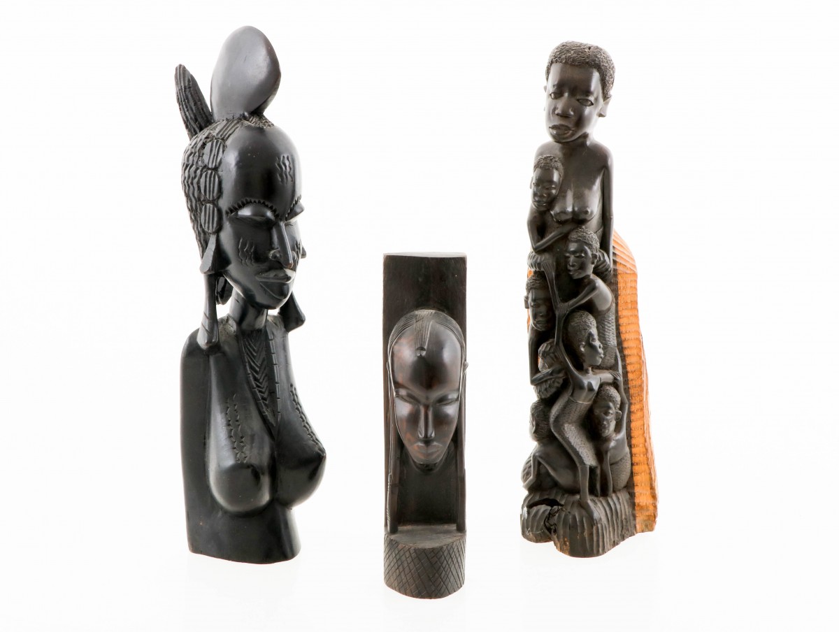 Een lot van (3) snijwerken, D. R. Congo, 20e eeuw.