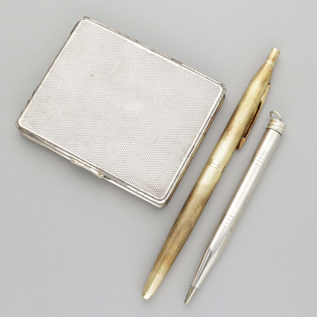 3-delig lot diversen zilver / goud.