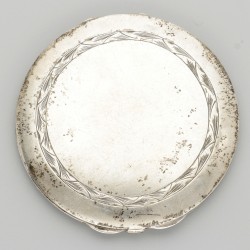 Poeder- / compactdoos zilver.