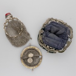 3-delig lot beugelbeursjes zilver.