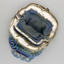 Beugelbeurs zilver.