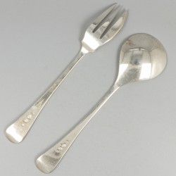 Gembercouvert zilver.