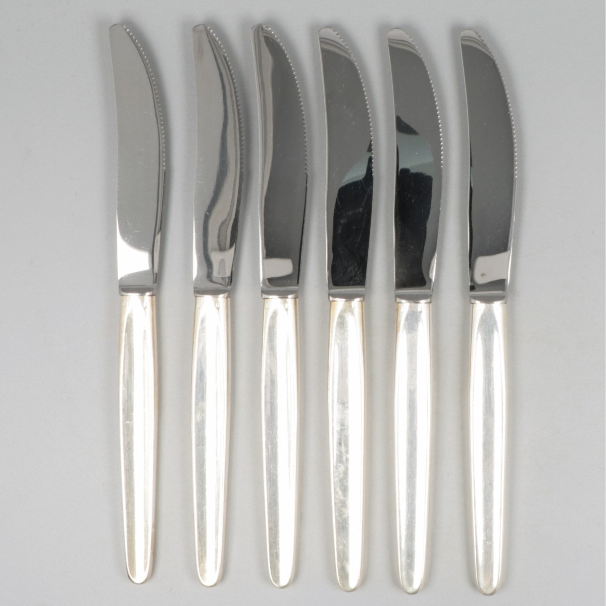 6-delige set dinermessen ''model Jeunesse'' zilver.