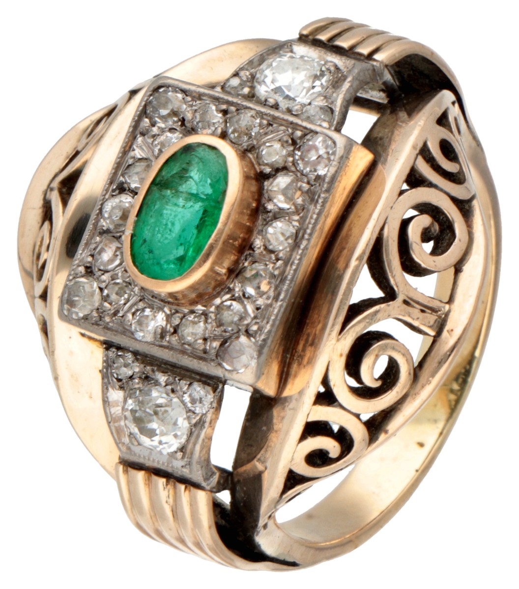BWG 10 kt. bicolor gouden ring bezet met ca. 0.39 ct. diamant en natuurlijke smaragd.