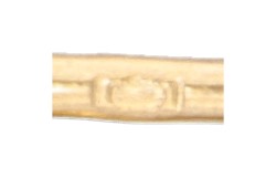Antieke 14 kt. geelgouden broche bezet met saffier en diamant.