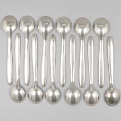 12-delige set dessertlepels ''model Jeunesse'' zilver.