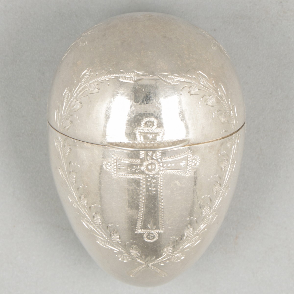 Rozenkransdoosje zilver.