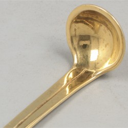 2-delig lot miskelk-lepeltjes zilver.