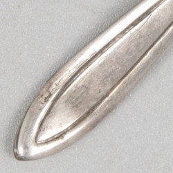 11-delig lot diverse zoutlepels, mosterdlepels en cocktailvorkjes zilver.