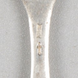 11-delig lot diverse zoutlepels, mosterdlepels en cocktailvorkjes zilver.