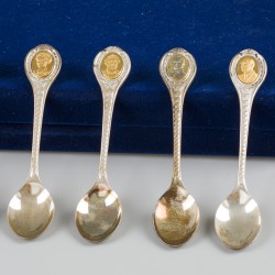 Set van 7 lepels van ''De Koningen en Koninginnen van Europa'' zilver - lepelverzameling - Franklin Mint.