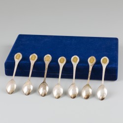 Set van 7 lepels van ''De Koningen en Koninginnen van Europa'' zilver - lepelverzameling - Franklin Mint.