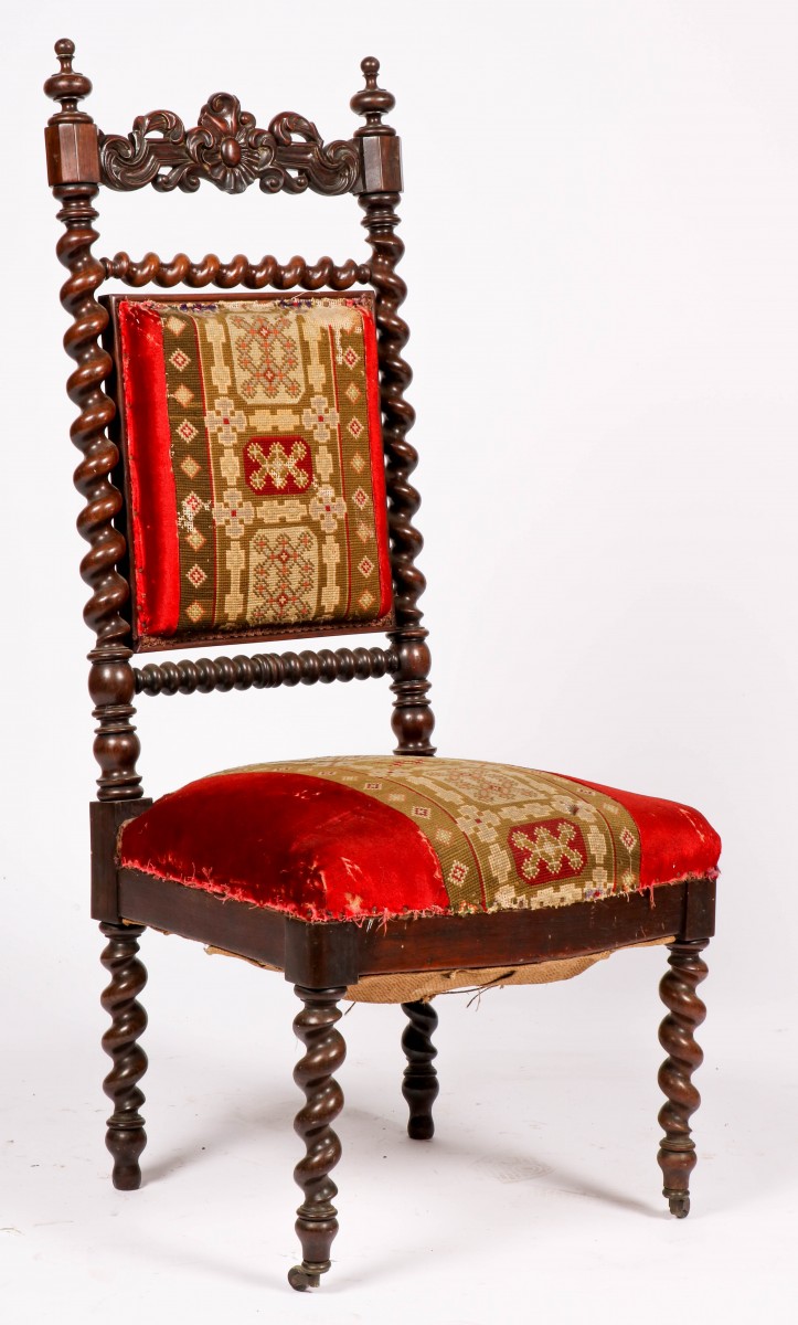 Een mahoniehouten rechte stoel, Hollands, laat 19e eeuw.