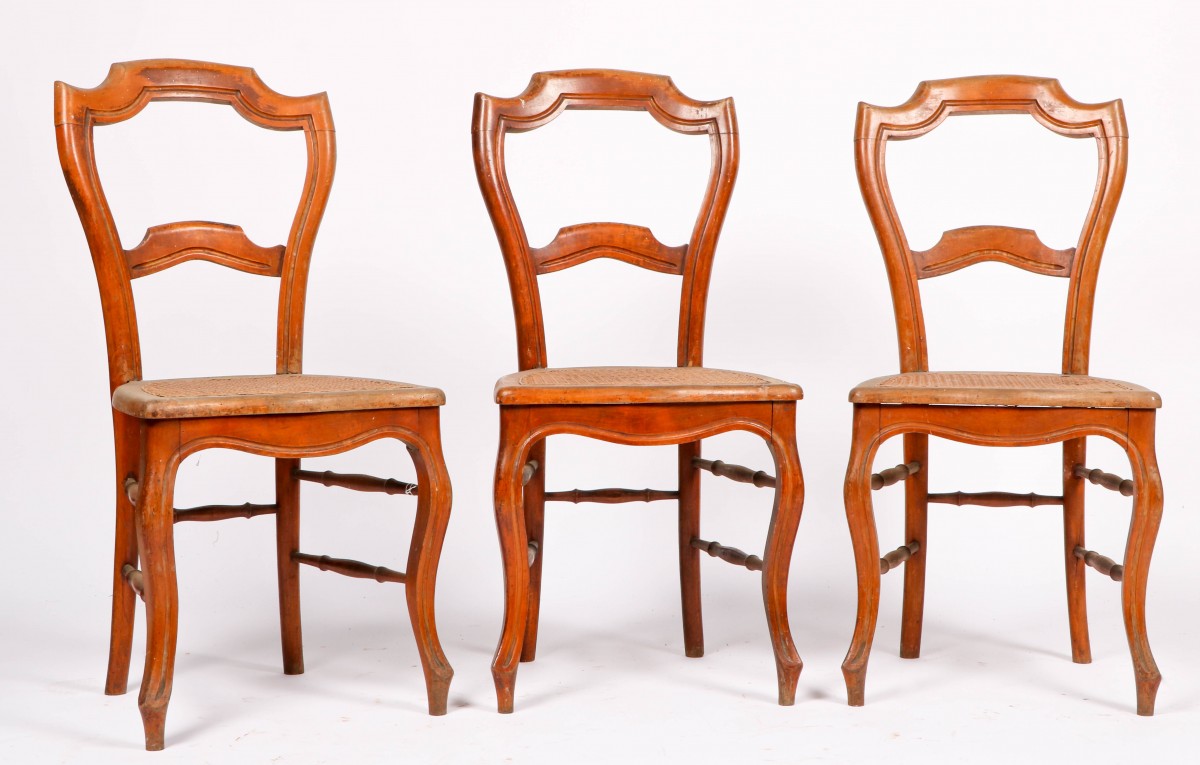 Een lot van (3) eetstoelen, Holland, 20e eeuw.