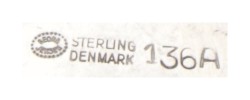 Sterling zilveren no.136A modernistische oorbellen door Nanna Ditzel voor Georg Jensen.