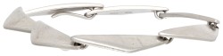 Sterling zilveren 'Peak' armband door Bent Gabrielsen voor Georg Jensen.