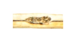 Set van twee 14 kt. geelgouden reversspelden bezet met ca. 0.10 ct. diamant.