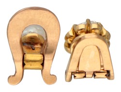 14 kt. Geelgouden boordknopen bezet met ca. 0.28 ct. diamant en parel.