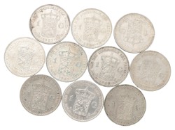 Lot (10) 1 Gulden. Wilhelmina. Gemiddeld Zeer Fraai.