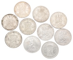 Lot (10) 1 Gulden. Wilhelmina. Gemiddeld Zeer Fraai.