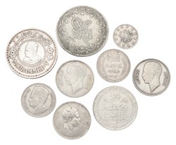 Arabic world. Lot (9) silver coins. 19th and 20th century.