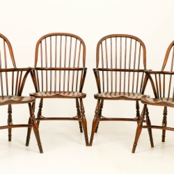 Een set van (4) Windsor-stoelen, Engeland, ca. 1900.