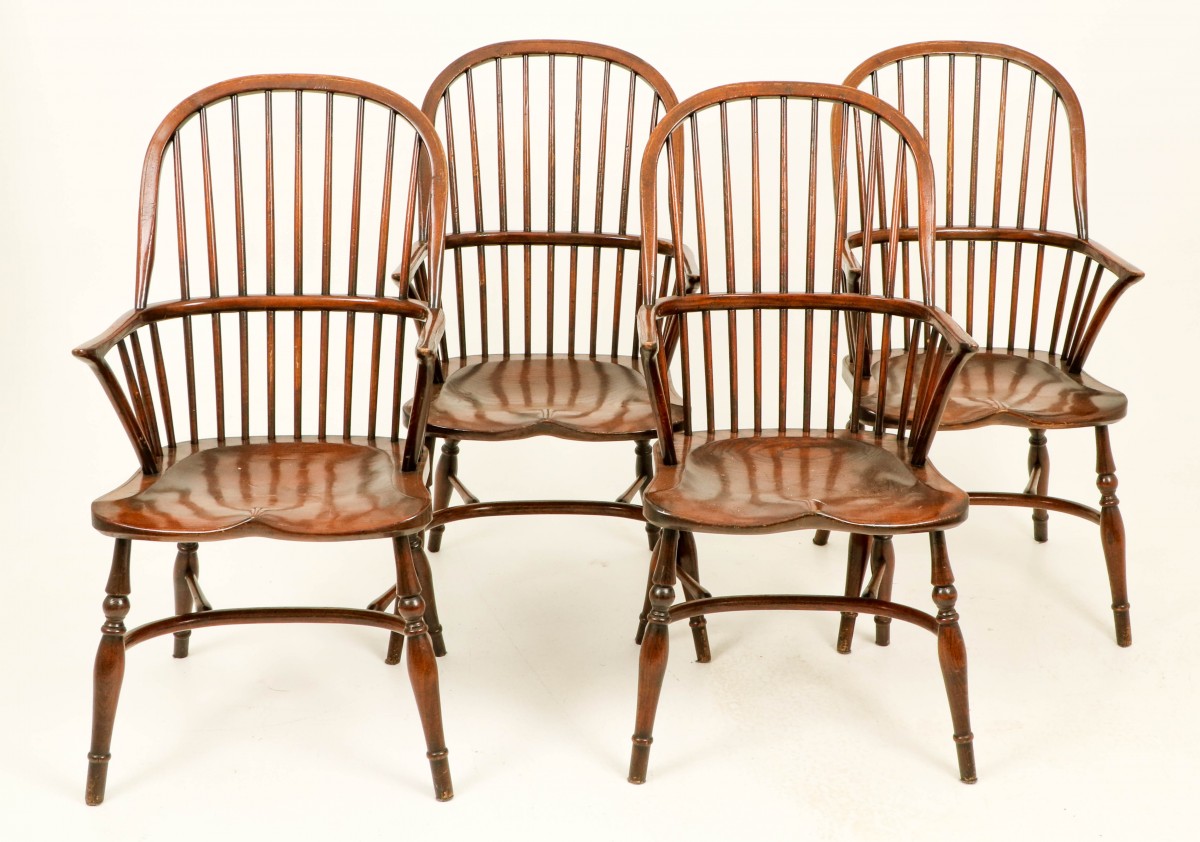 Een set van (4) Windsor-stoelen, Engeland, ca. 1900.