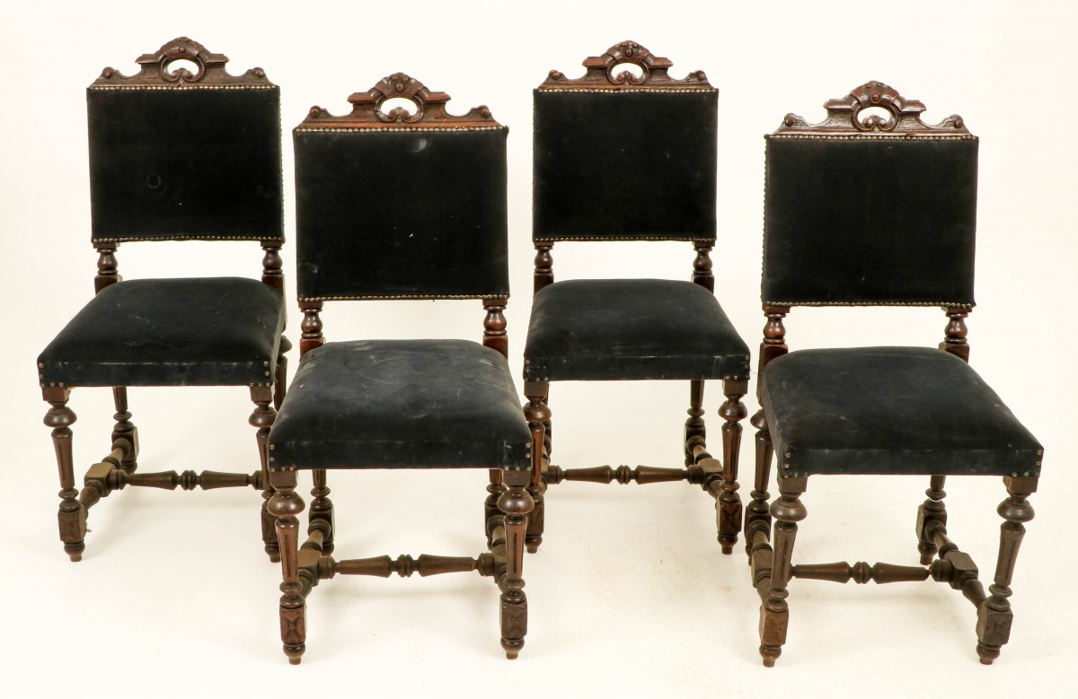 Een set (4) eetkamerstoelen, Holland, ca. 1900.