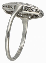 Art deco 14 kt. witgouden prinsessen ring bezet met ca. 0.50 ct. diamant.