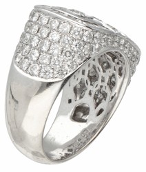 18 kt. Witgouden tank ring bezet met ca. 3.68 ct. diamant.