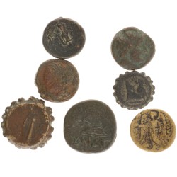 Greek and Hellenistic world. Lot (7) Bronzes.