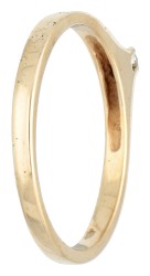 14 kt. Geelgouden solitair ring bezet met ca. 0.02 ct. diamant.