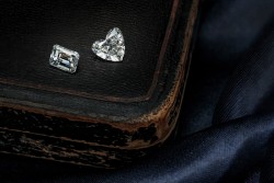 GIA-gecertificeerde 1.02 ct. hart briljant geslepen natuurlijke diamant.