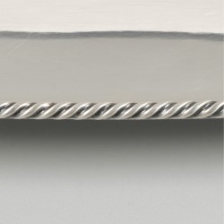 Presenteer- / delicatesse schaal zilver.
