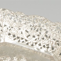 Koekjesschaal zilver.