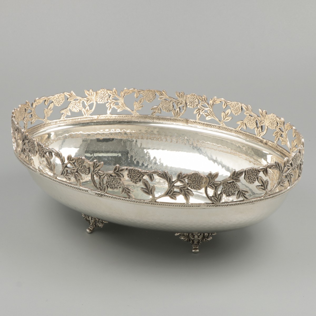 Soezenmand zilver.