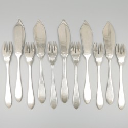 12-delige set visbestek zilver.