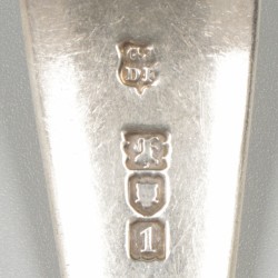 2-delige set sauslepels zilver.