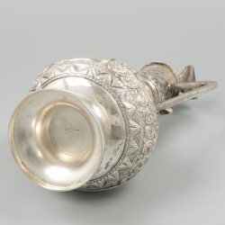 Perzische koffiekan zilver.