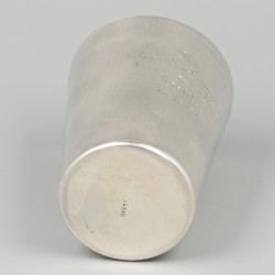 Gelegenheidsbeker zilver.
