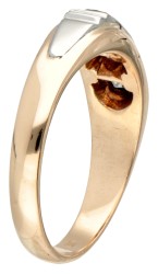 14 kt. Bicolor gouden ring bezet met ca. 0.53 ct. diamant.