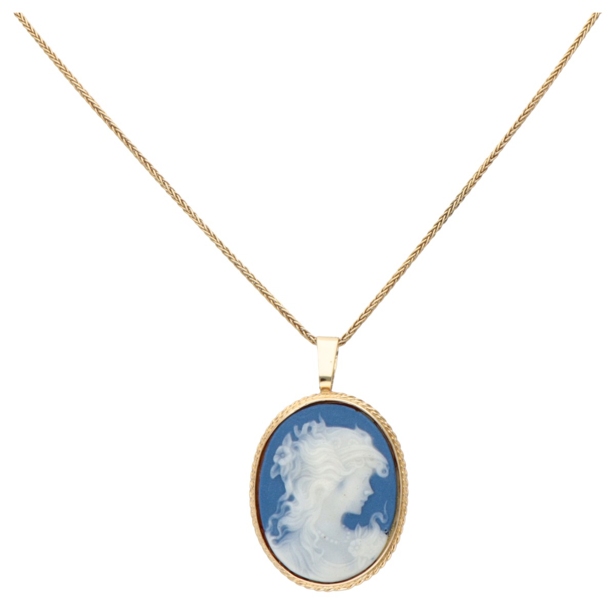 Vintage 18 kt. geelgouden collier met hanger bezet met een blauwe camee met een en profil portret van een dame.