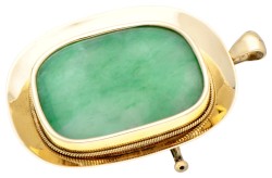 Vintage 18 kt. geelgouden hanger / broche bezet met jade.