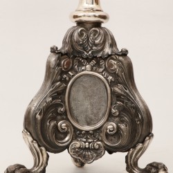 Altaar kandelaar zilver.
