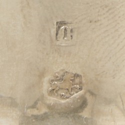 Tafelbel zilver.