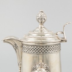 Chocoladekan zilver.