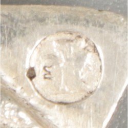 Theezeef zilver.