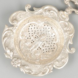 Theezeef zilver.