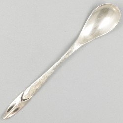12-delige set koffie- / theelepels zilver.
