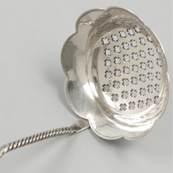 Strooilepel zilver.
